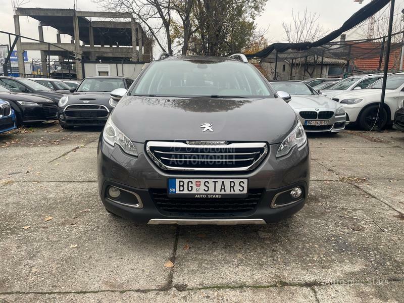 Peugeot 2008 1.6i AUT0MAT NAV