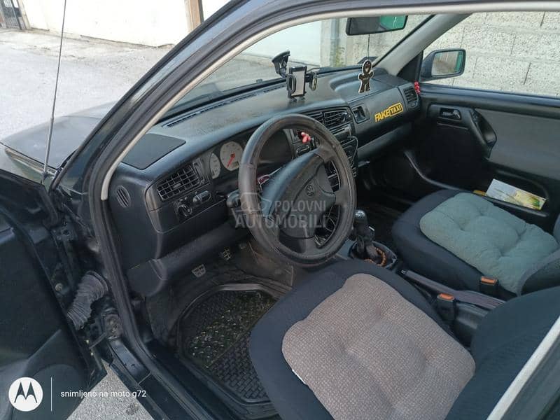 Volkswagen Golf 3 1.8 Mi