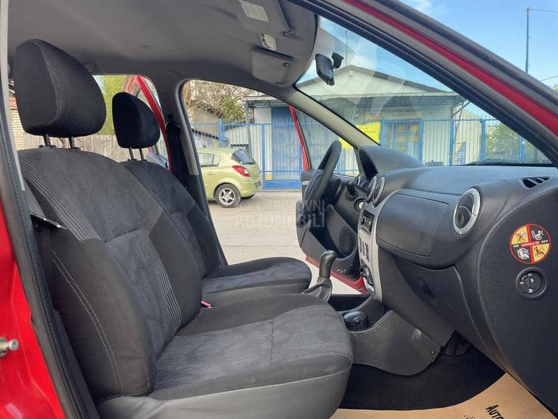 Dacia Sandero 1.6