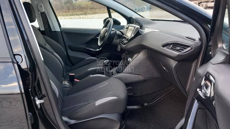 Peugeot 208 1.6 E-HDI KA0 N0V