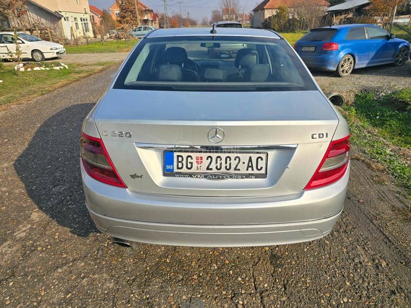 Mercedes Benz C 220 