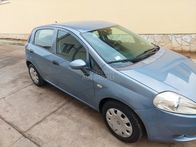 Fiat Grande Punto 1.3 mjet 5 v r a t a