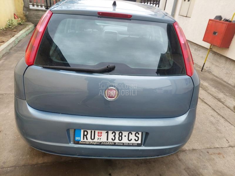 Fiat Grande Punto 1.3 mjet 5 v r a t a