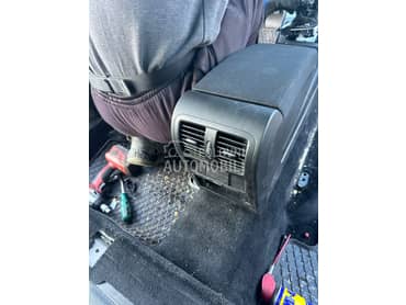 Naslanjač za ruku za Volkswagen Passat B6, Passat B7, Passat CC od 2004. do 2015. god.