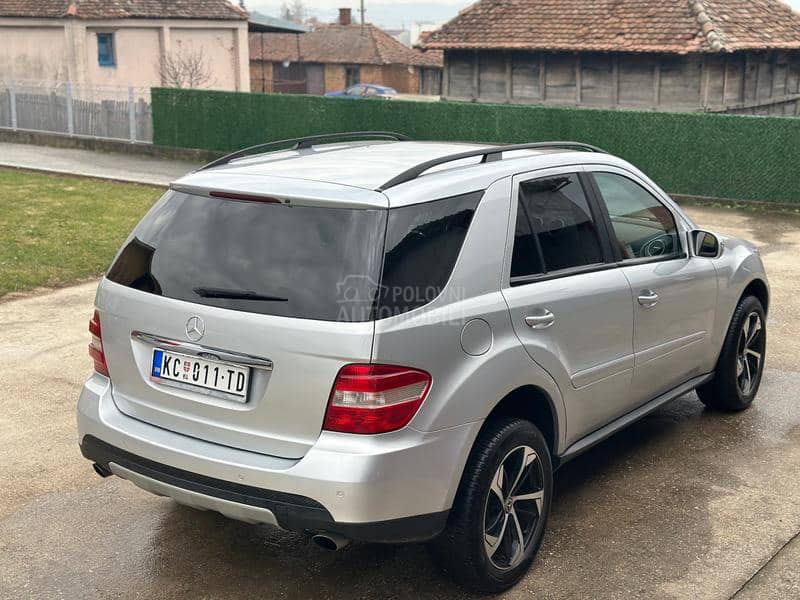 Mercedes Benz ML 280 280 4 MATIC