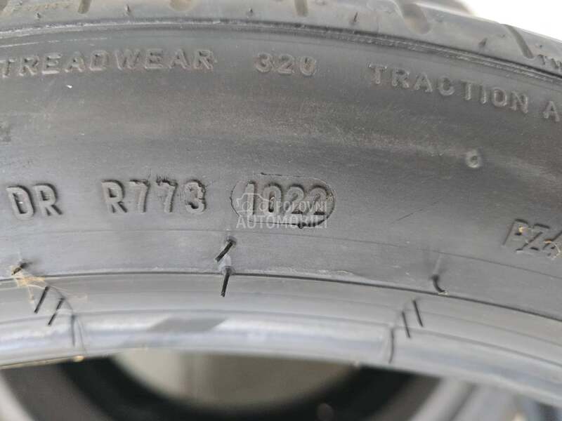 Pirelli 325/35 R23 Letnja