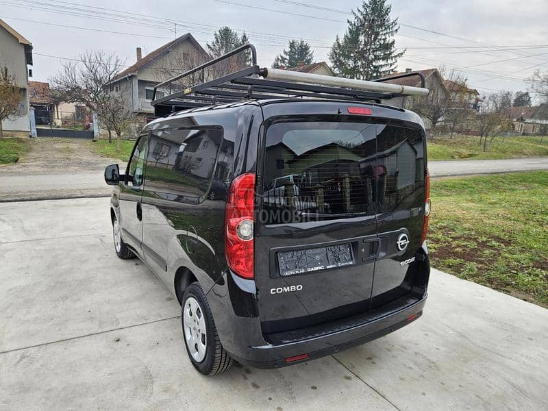 Opel Combo 1.3 CDTI GALERIJA