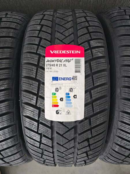 Vredestein 315/40 R21 Zimska