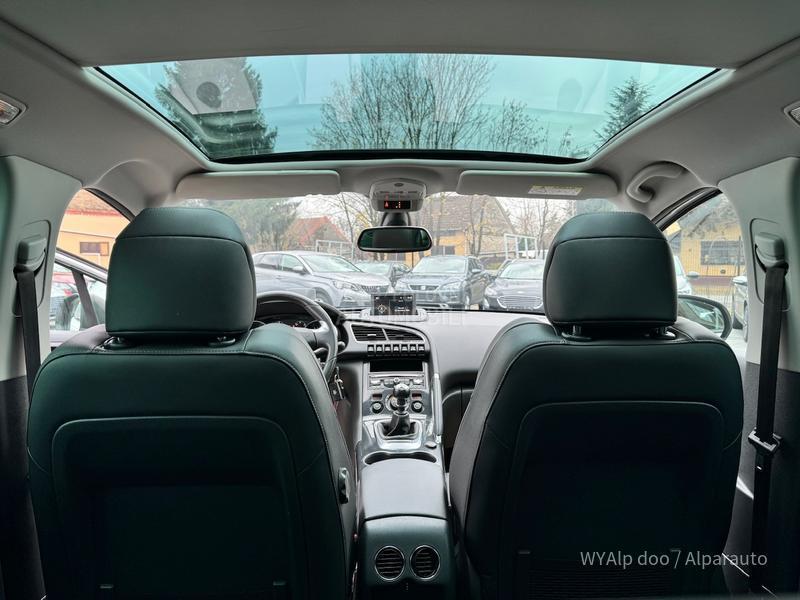 Peugeot 3008 1.6 HDI ALLURE