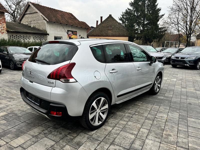 Peugeot 3008 1.6 HDI ALLURE