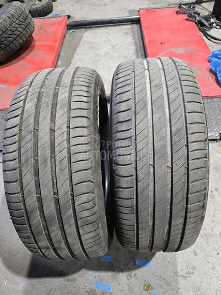 Michelin 225/55 R17 Letnja