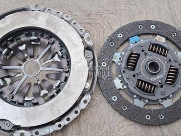 SET KVAČILA LUX za Škoda Superb od 2013. do 2017. god.