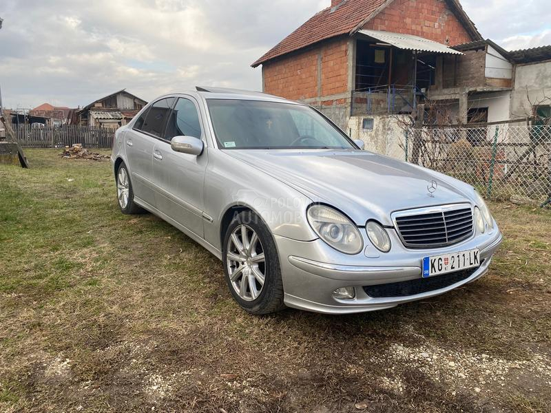 Mercedes Benz E 320 