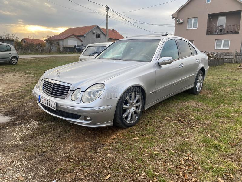 Mercedes Benz E 320 