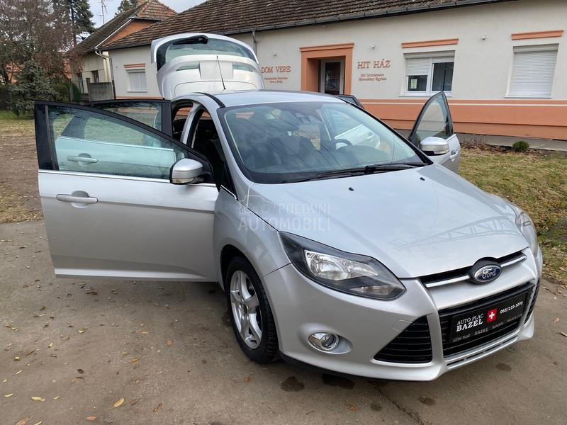 Ford Focus 1,6-CH.TITANIUM