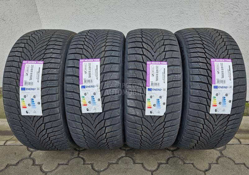 Nexen 235/40 R18 Zimska