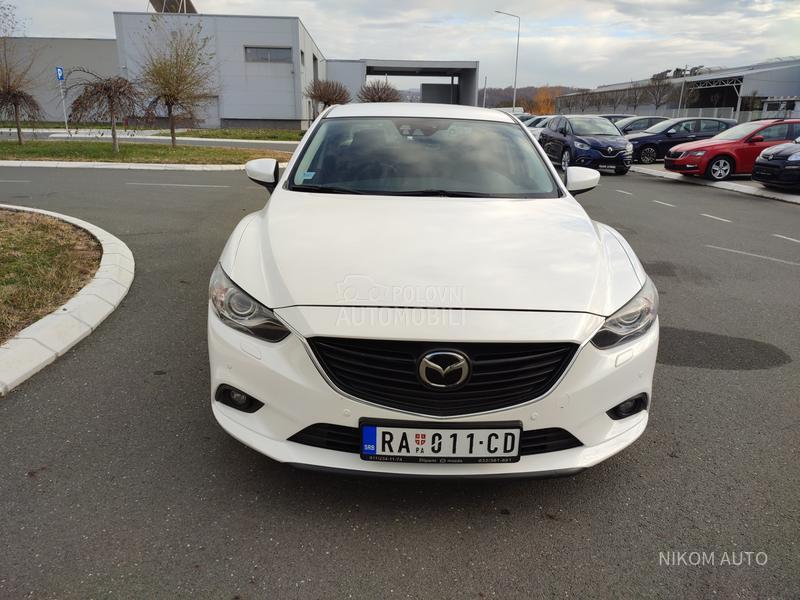 Mazda 6 2.2  AT REVOLUTION