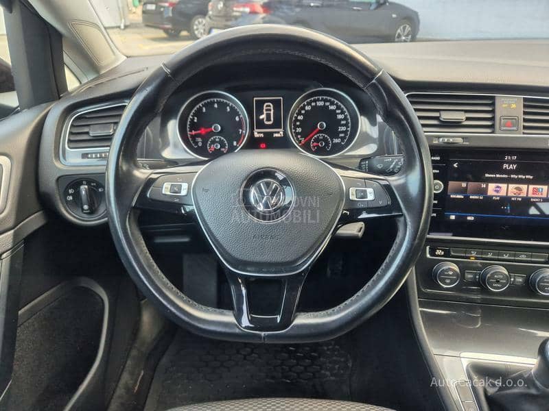 Volkswagen Golf 7 1.0 TSI