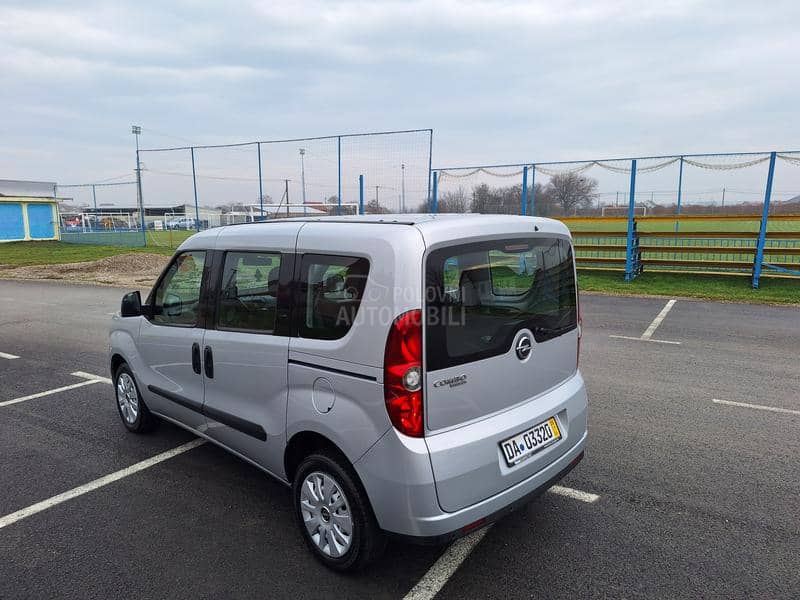 Opel Combo 16 CDTI