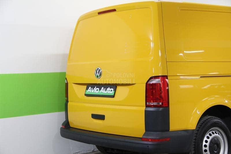 Volkswagen Transporter T6 2.0TDI DSG L2H1