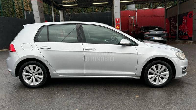 Volkswagen Golf 7 1.4 tsi BLUEMOTION