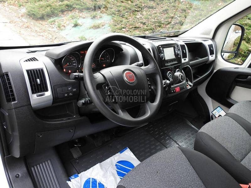 Fiat Ducato 2.3 / Furgon / Rampa