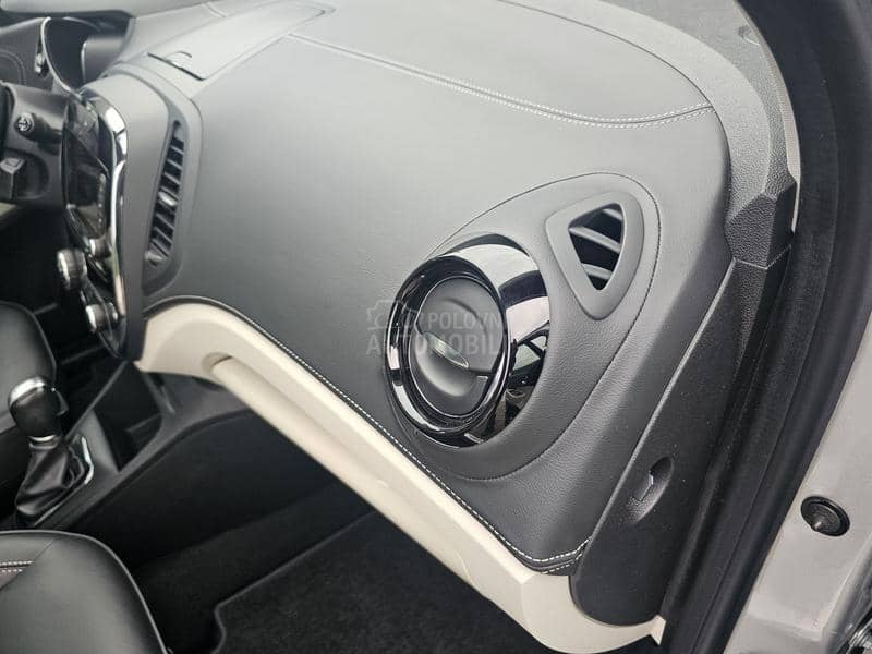 Renault Captur Paris Initiale ATM