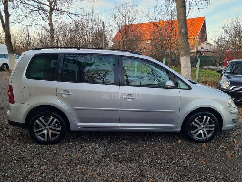 Volkswagen Touran 2.0 CNG