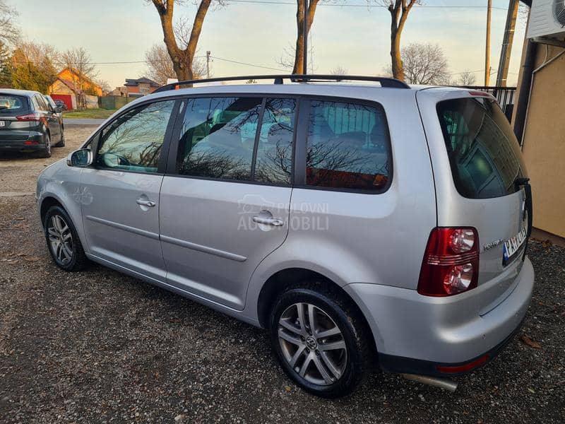 Volkswagen Touran 2.0 CNG