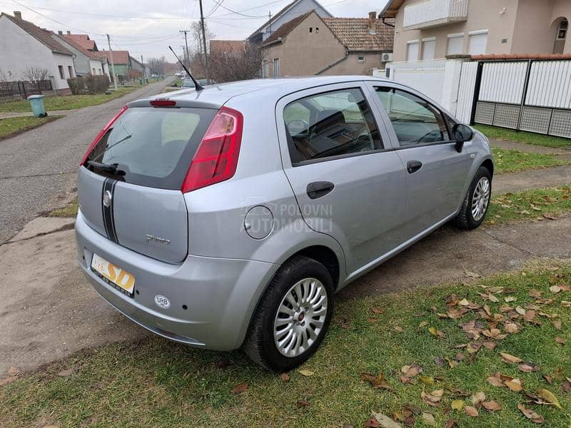 Fiat Grande Punto 1.4b