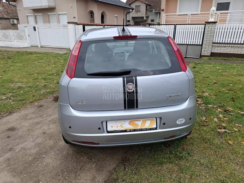 Fiat Grande Punto 1.4b