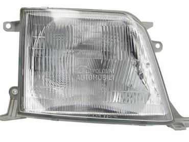 Desni far za Toyota Land Cruiser od 1995. do 2002. god.
