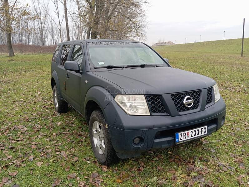 Nissan Pathfinder 