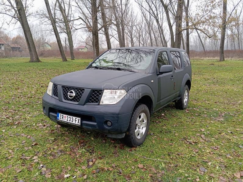 Nissan Pathfinder 