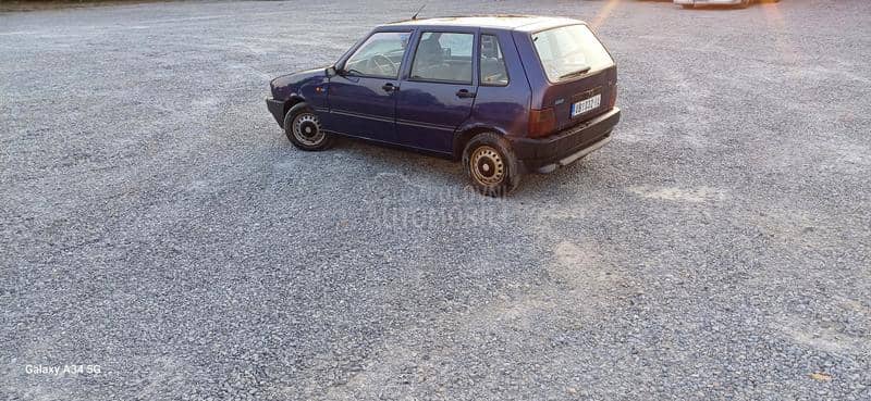 Fiat Uno 