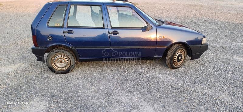 Fiat Uno 