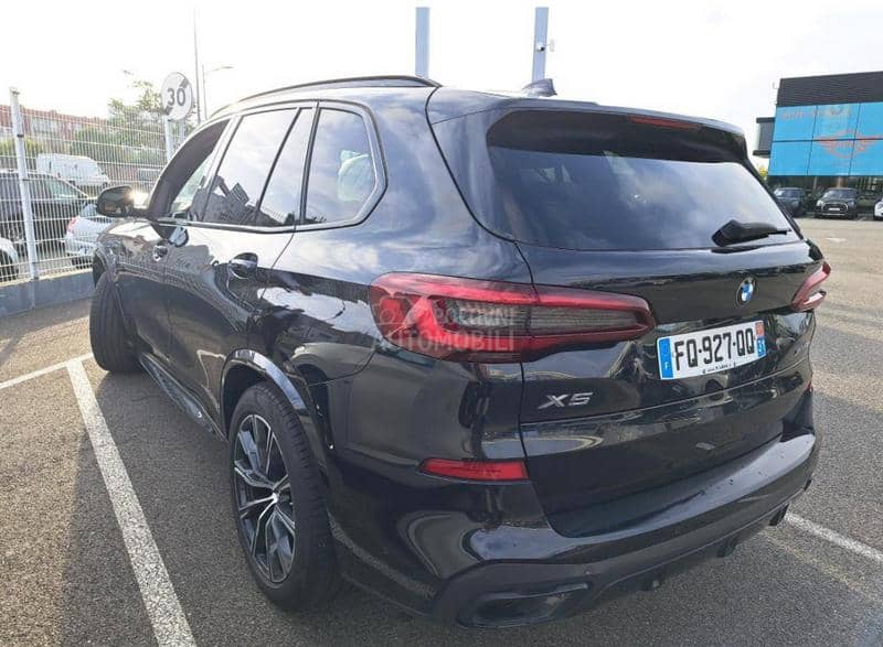 BMW X5 45e M-SPORT LASER