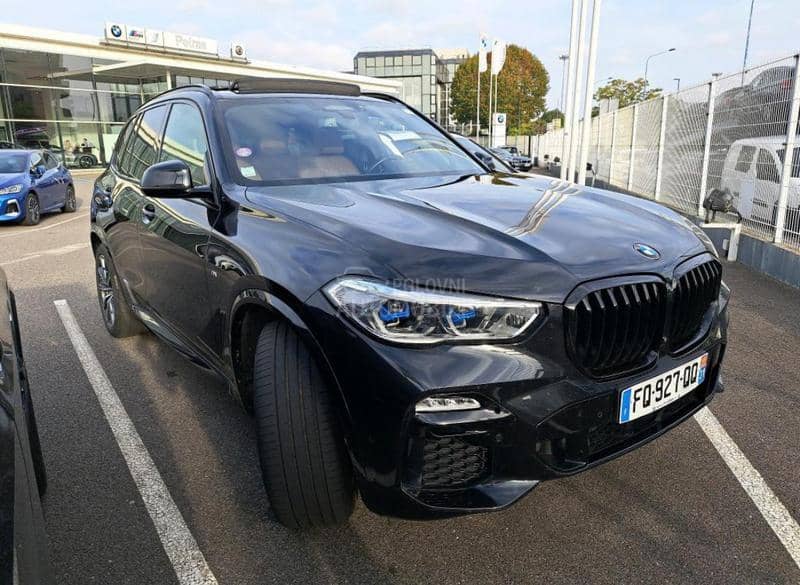 BMW X5 45e M-SPORT LASER