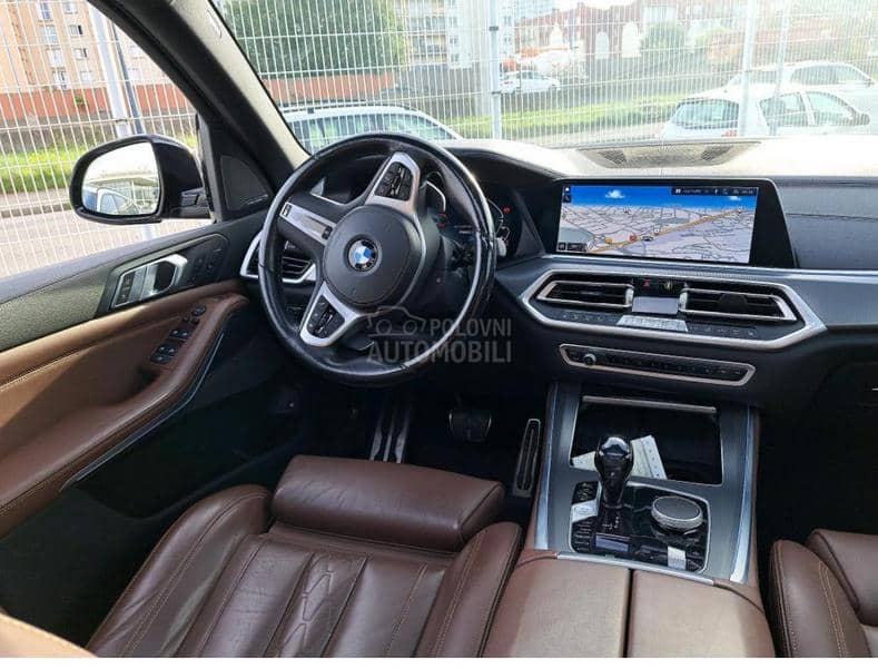 BMW X5 45e M-SPORT LASER