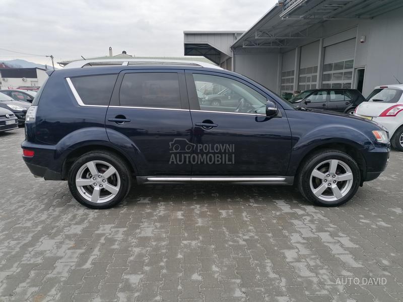 Mitsubishi Outlander 2.0 DiD REZERVISAN