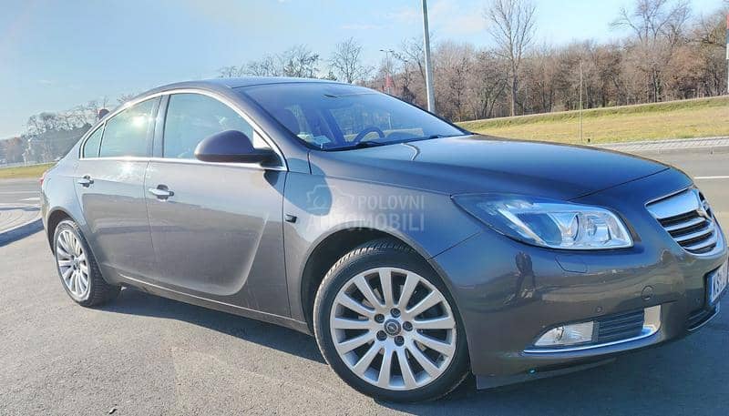 Opel Insignia 2.0