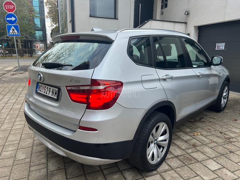 BMW X3 2.0 X-DRIVE  L E D