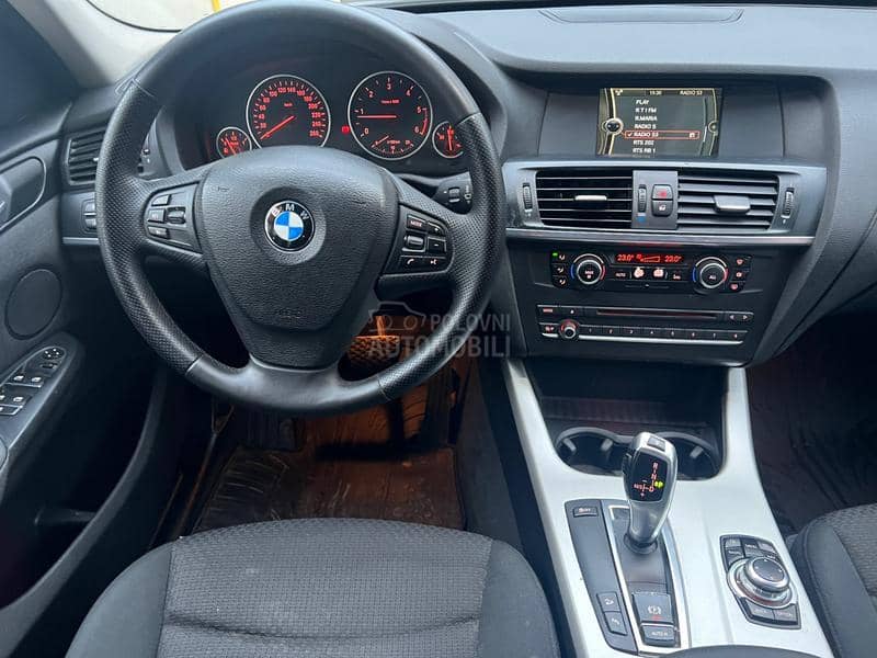 BMW X3 2.0 X-DRIVE  L E D