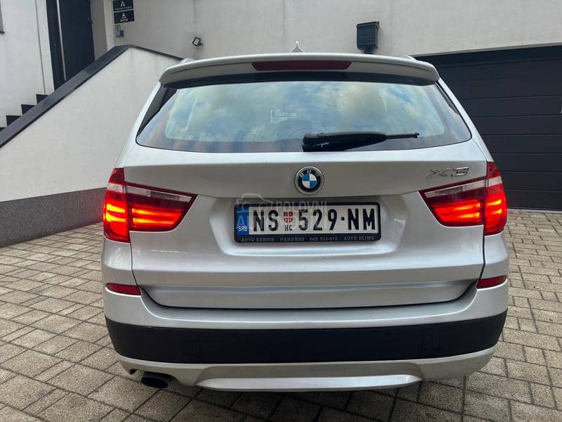 BMW X3 2.0 X-DRIVE  L E D