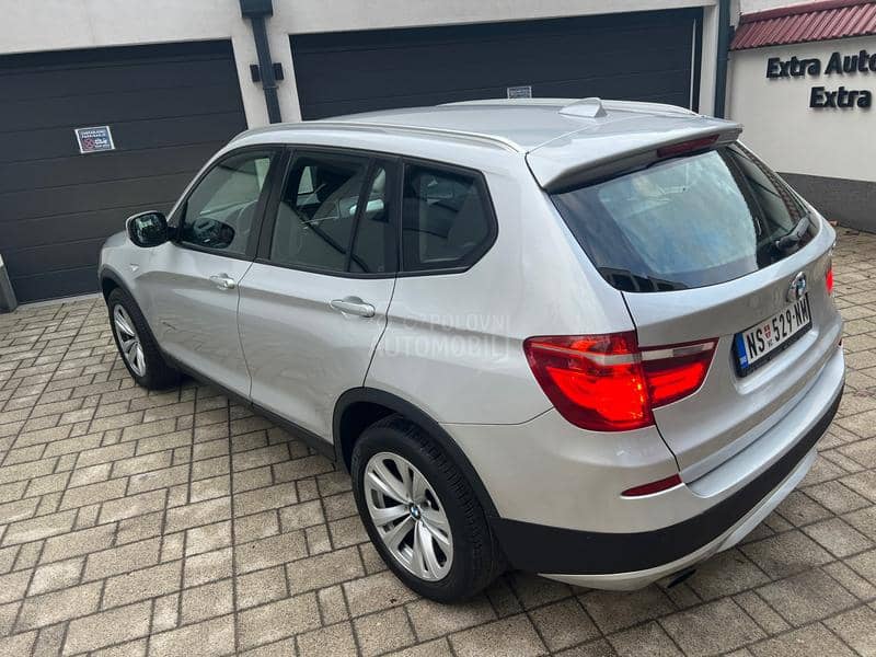 BMW X3 2.0 X-DRIVE  L E D