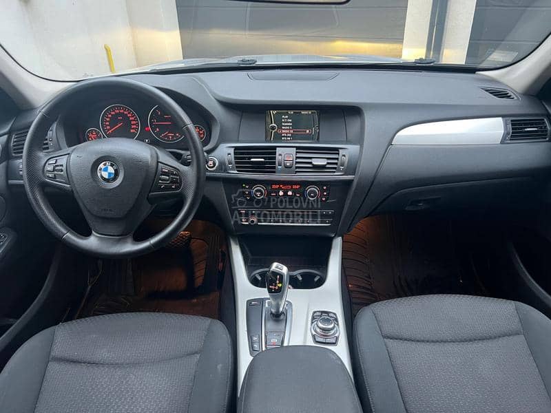 BMW X3 2.0 X-DRIVE  L E D