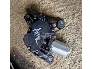 Motor zadnjeg brisaca za Opel Astra H od 2004. do 2014. god.