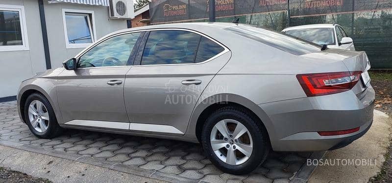 Škoda Superb 1.6 tdi Ambition