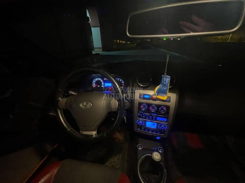 Hyundai Coupe 2.0