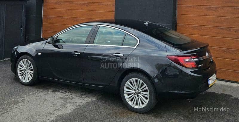 Opel Insignia 1 6 3 k.s. aut